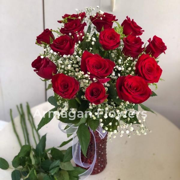 İn Vase 15 Red Roses  Resim 1