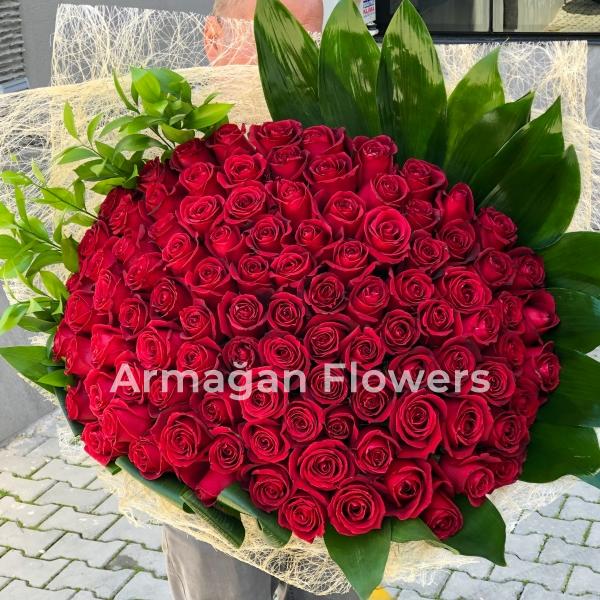 151 Red Roses Bouquet  Resim 2