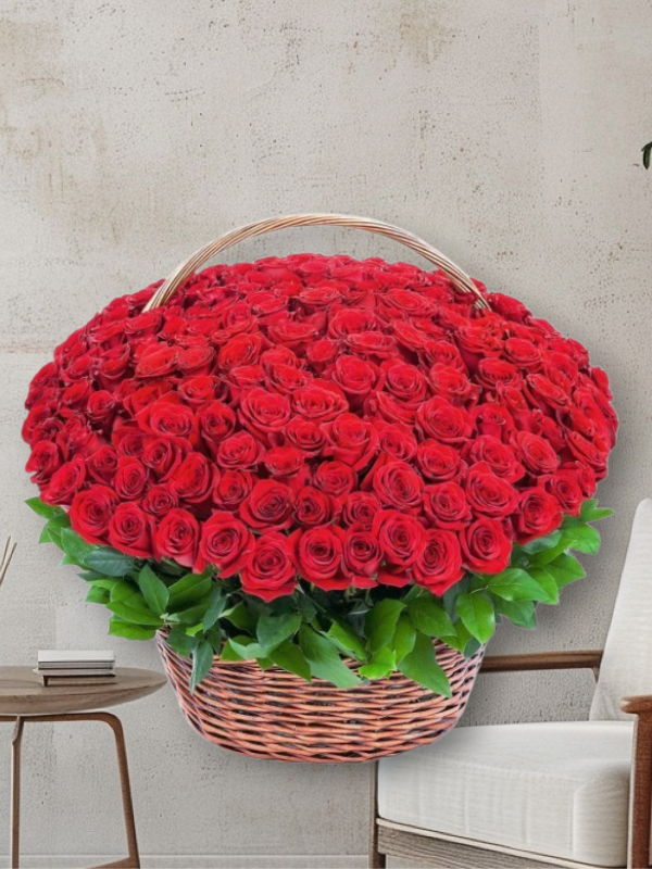  Alanya çiçek gönder - 125 Kırmızı Güller Sepet İçerisinde
