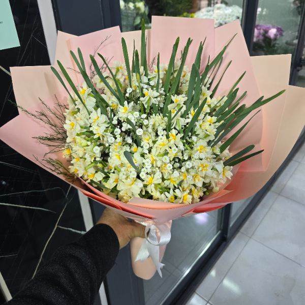Alanya çiçekçi Miss Kokulu Nergiz Buketi