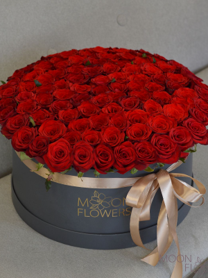 Alanya flowers - 151 Red Roses in Box