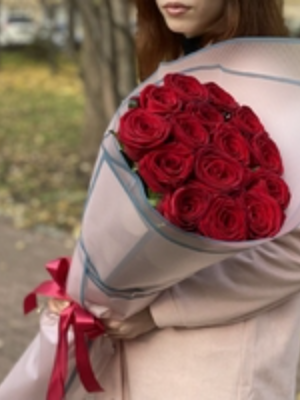  Alanya çiçek gönder - 17 Kırmızı Gül Demeti