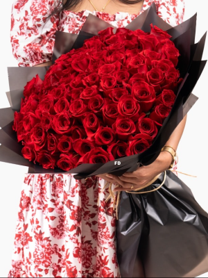 Alanya çiçekçi - 61 Kırmızı Gül Buketi