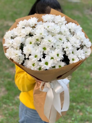 Цветы в Алании - 45 Roses in Box and Chocolate 